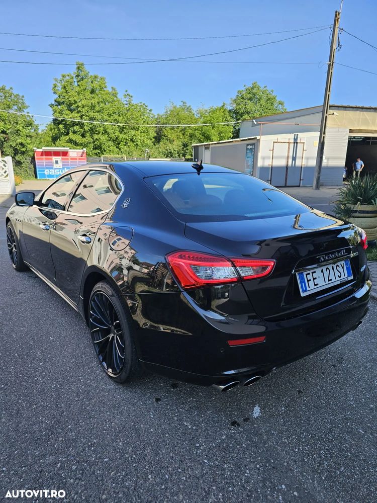Maserati Ghibli - 3