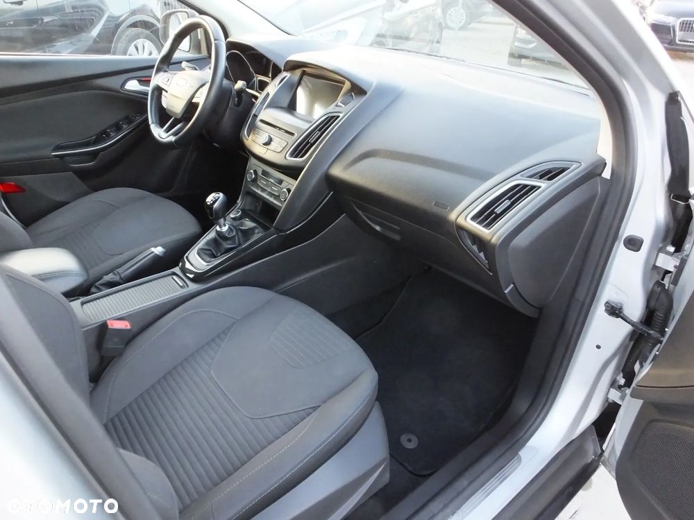 Ford Focus 1.5 TDCi Titanium ASS - 18
