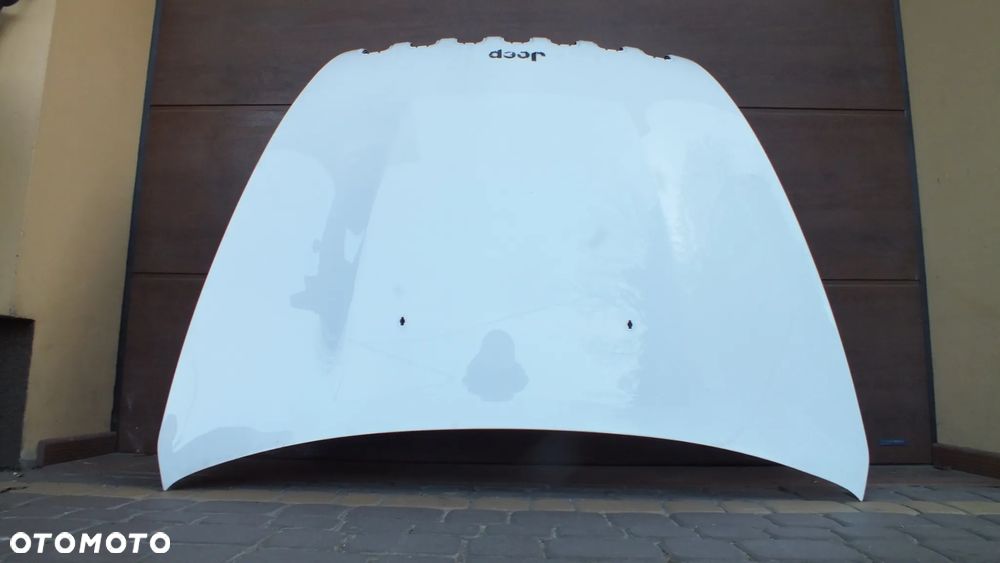 Maska silnika Jeep Cherokee KL - 2