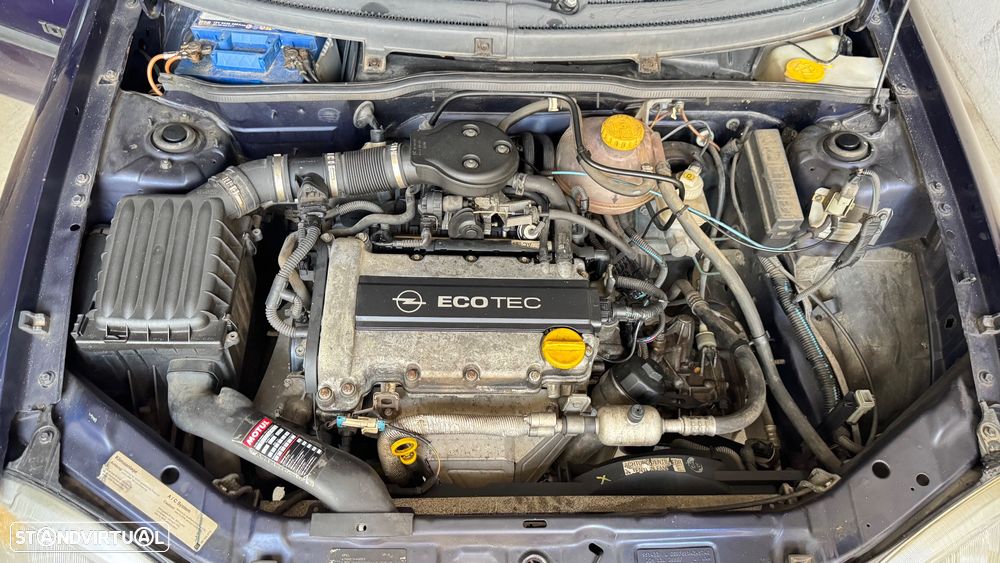 Opel Corsa 1.2 16V - 8