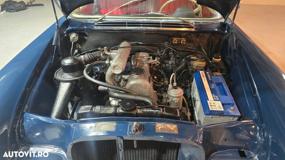 Mercedes-Benz W110/W111 - 10