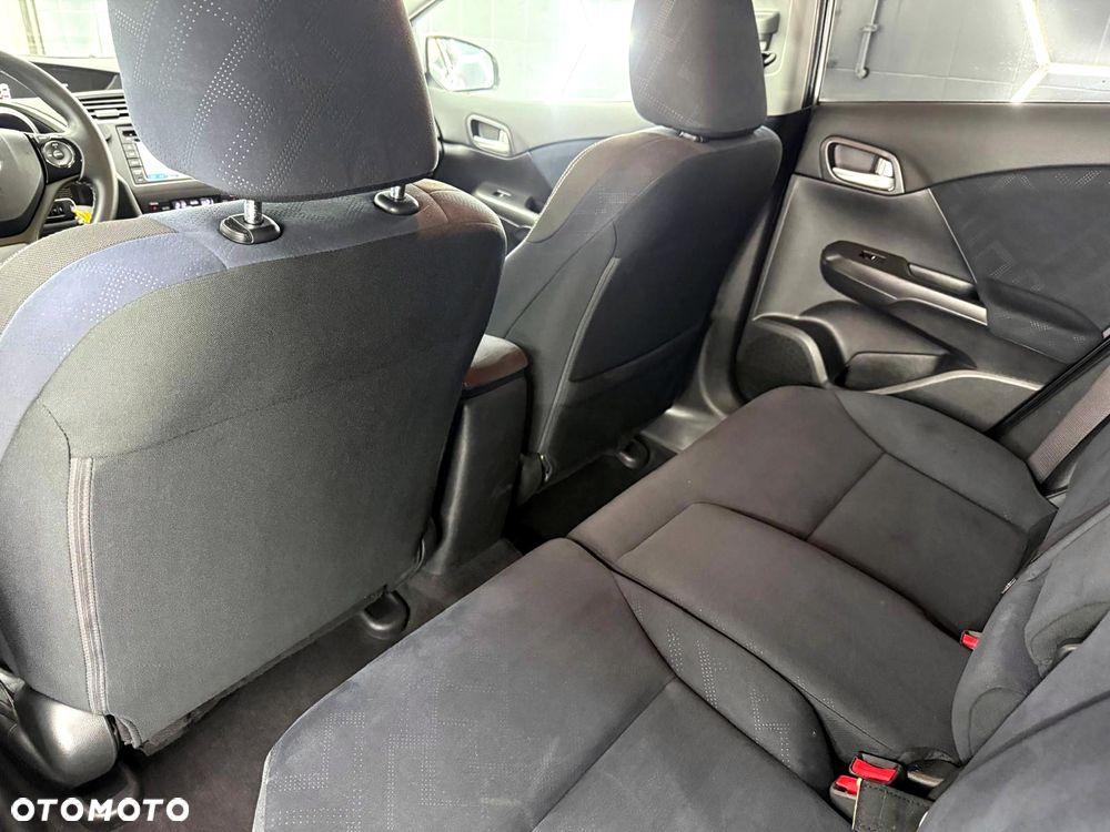 Honda Civic 1.8 i-VTEC Sport - 25