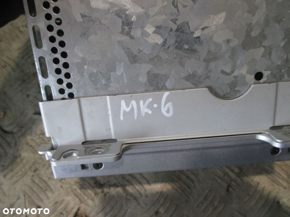 RADIO FORD FIESTA MK6 4S61-18K876-AA - 2