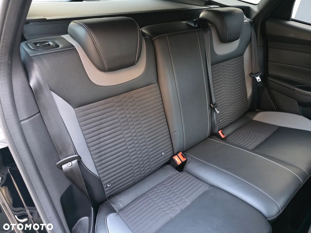 Ford Focus 2.0 EcoBoost ST-2 - 15