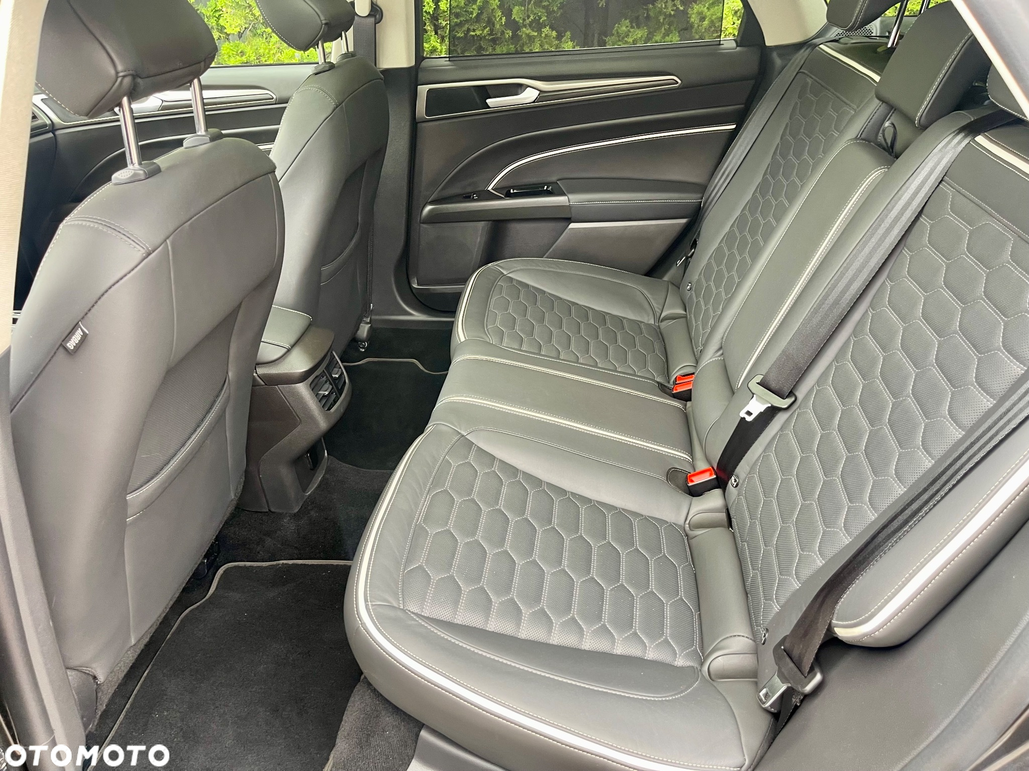 Ford Mondeo - 18