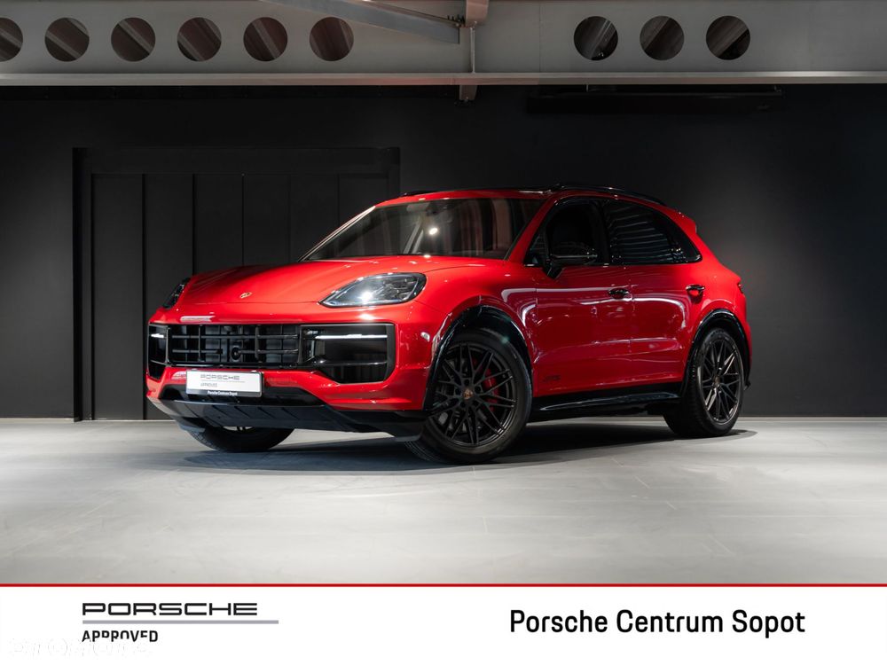 Porsche Cayenne GTS - 1