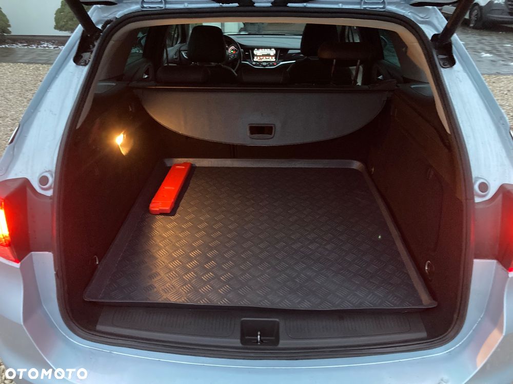 Opel Astra 1.4 T GPF Elite S&S - 13