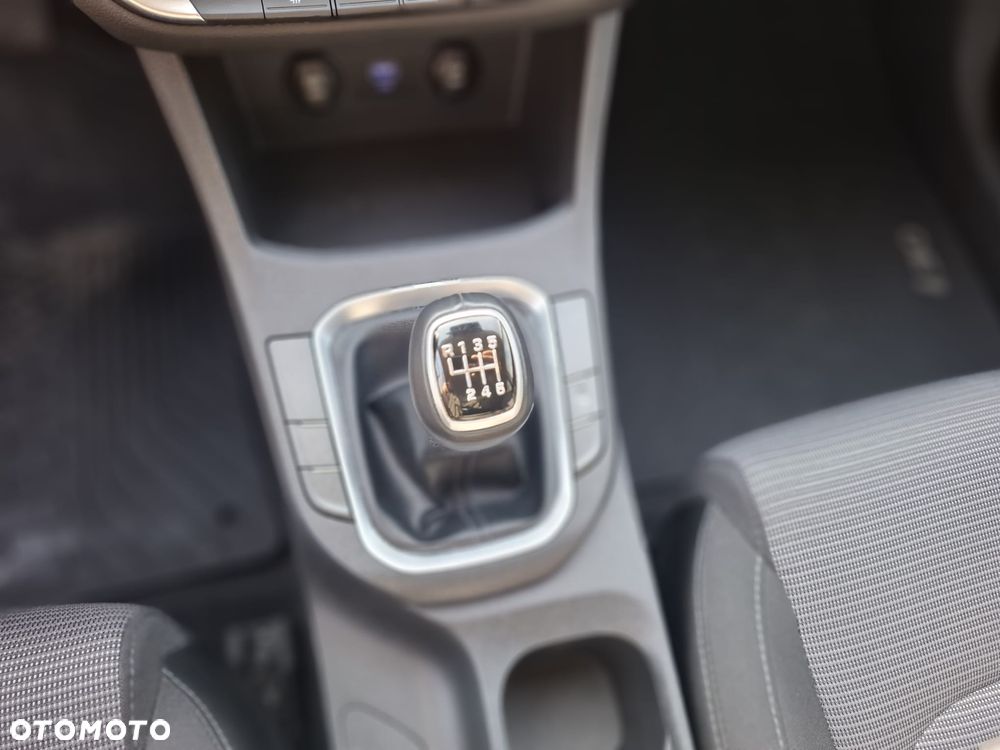 Hyundai i30 1.0 T-GDI Classic + - 24