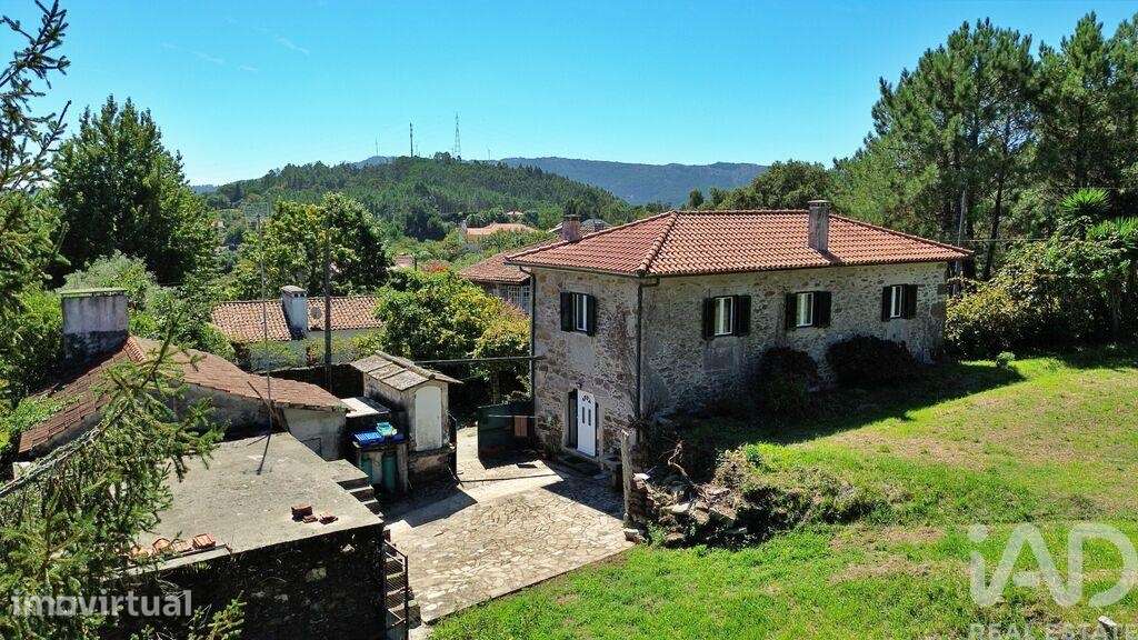 Quinta rural T4 em Riba de Âncora de 158 m2