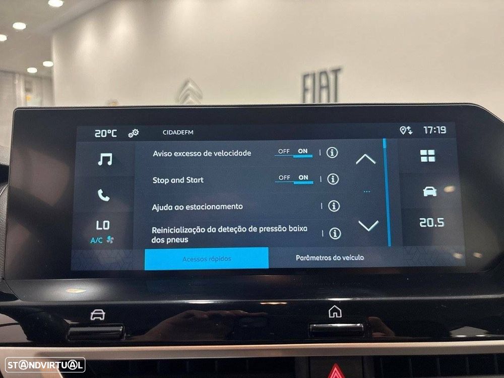 Citroën C4 X 1.2 PureTech Plus EAT8 - 16