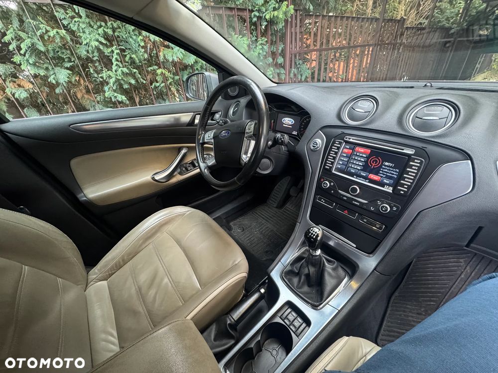 Ford Mondeo 1.6 T Titanium - 21