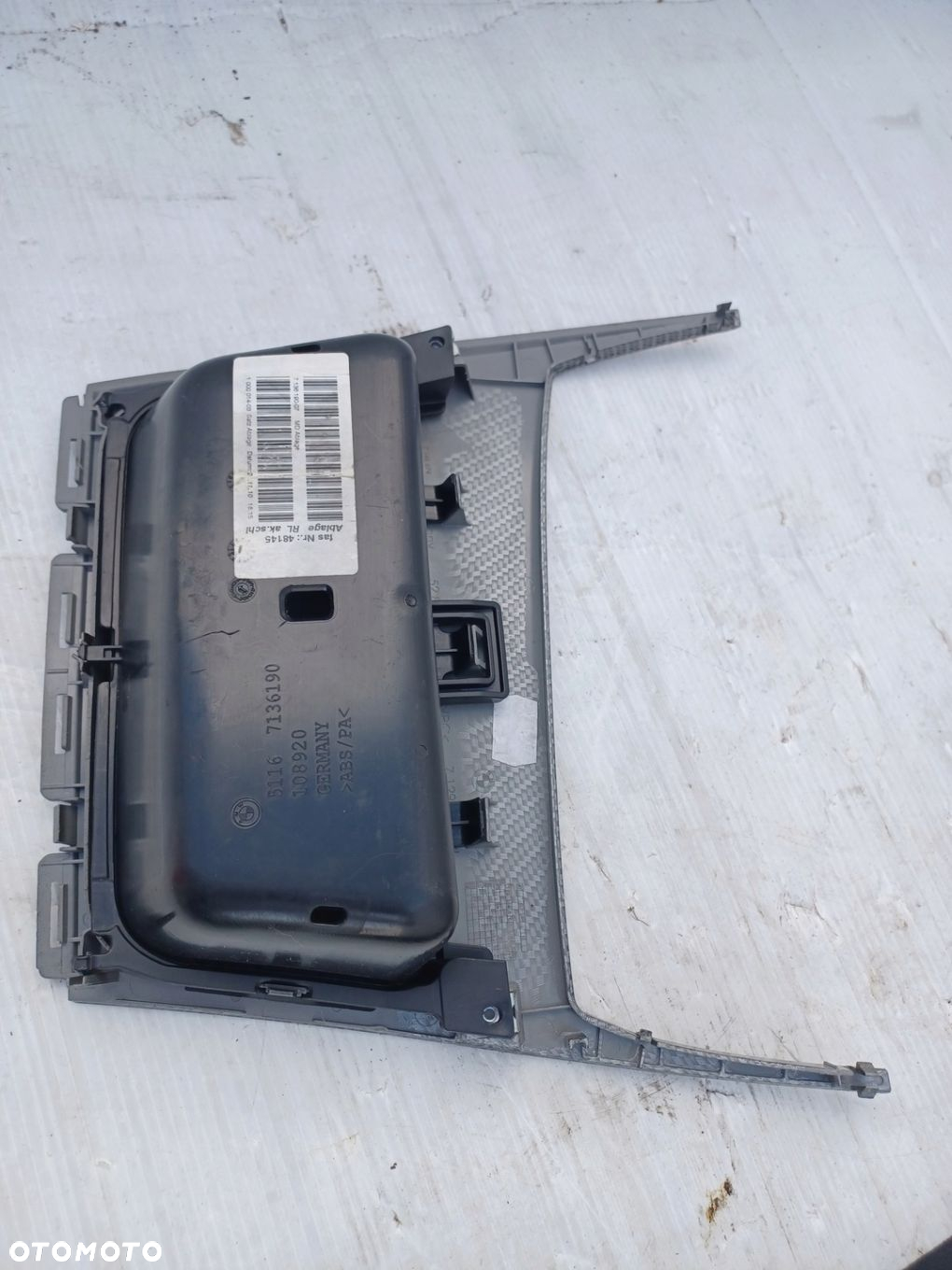 BMW 1 E81 E87 E82 E88 SCHOWEK DEKOR RAMKA PANEL 7136190 - 3