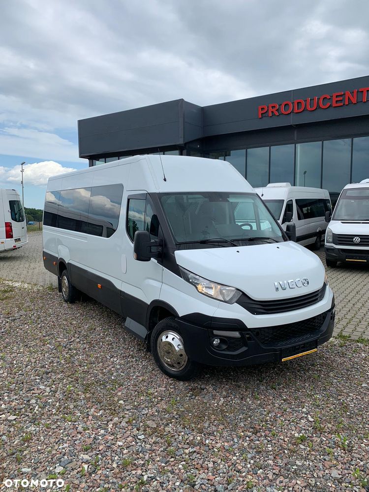 Iveco Daily - 21 miejsc - 3