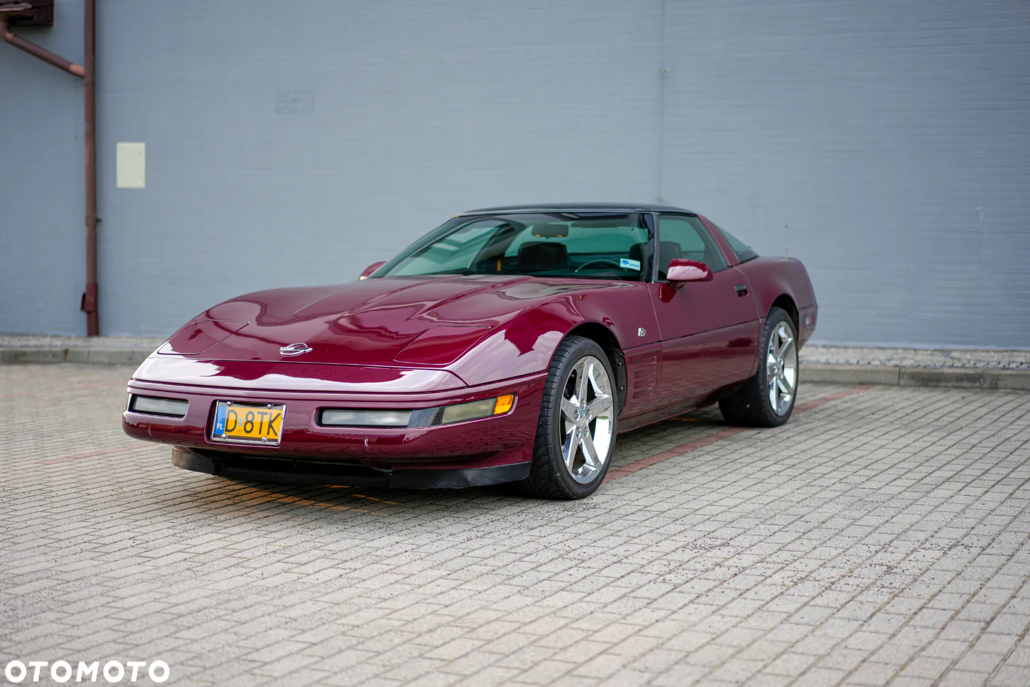 Chevrolet Corvette - 6