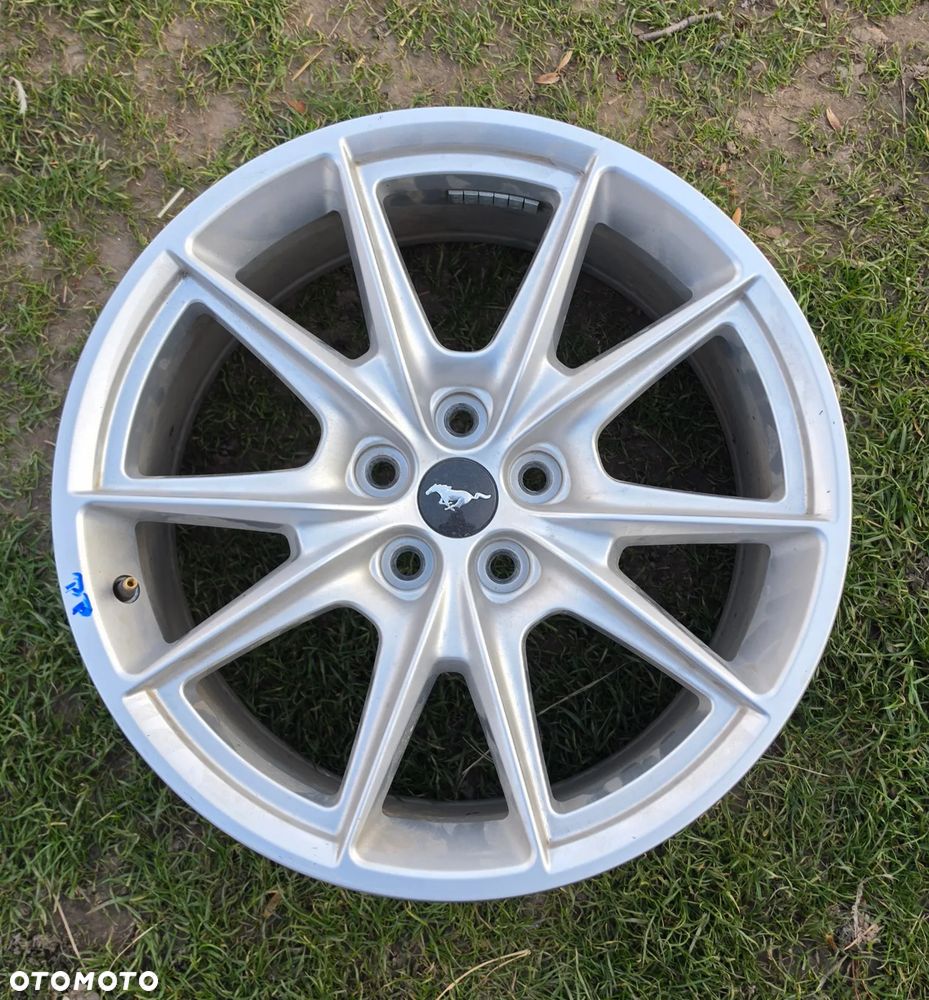 Felgi Ford Mustang 2024 19 cali - 1