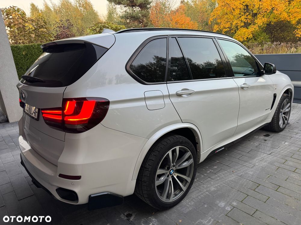 BMW X5 xDrive40d Sport-Aut - 38