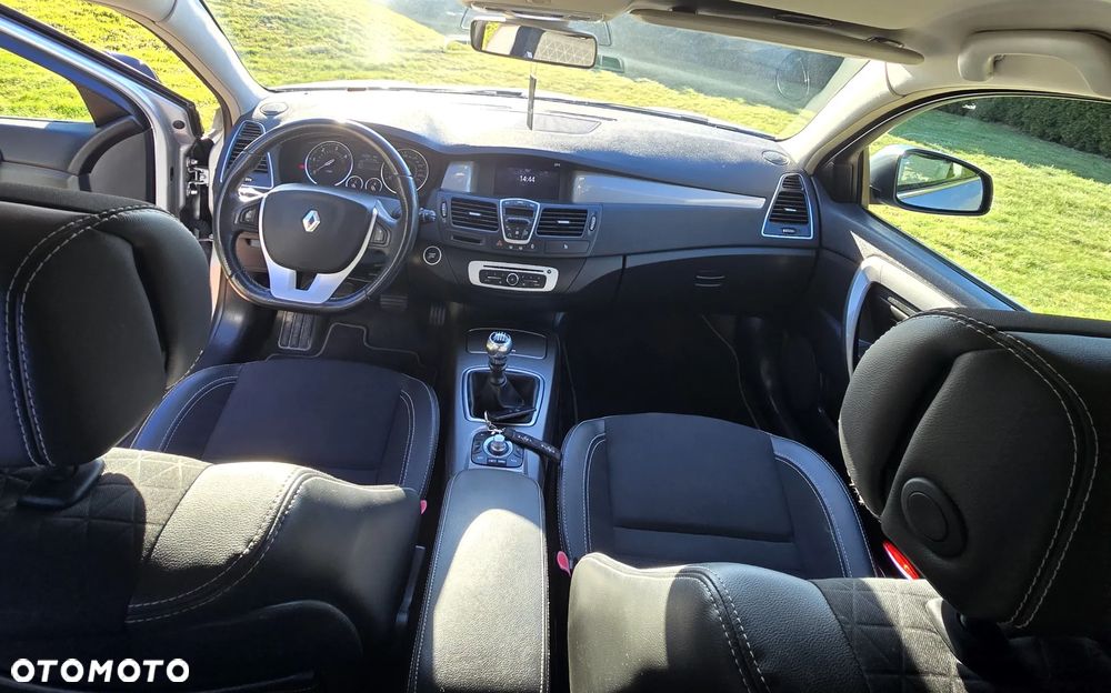 Renault Laguna dCi 110 FAP Limited - 30