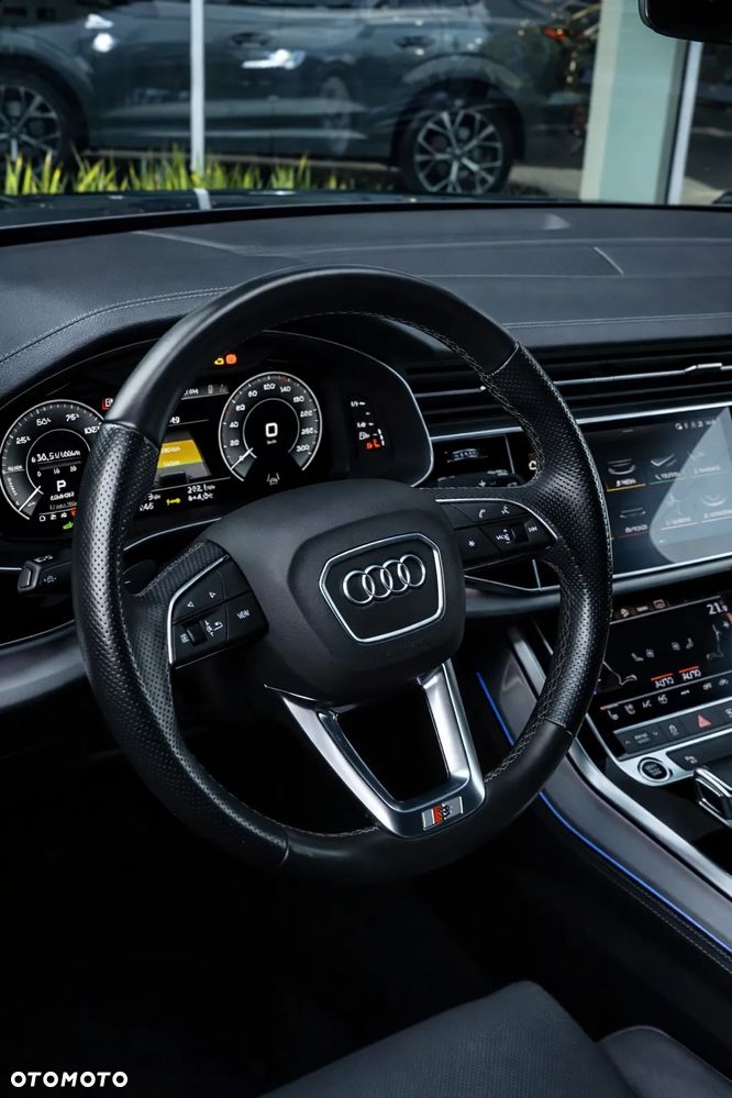 Audi Q7 - 14