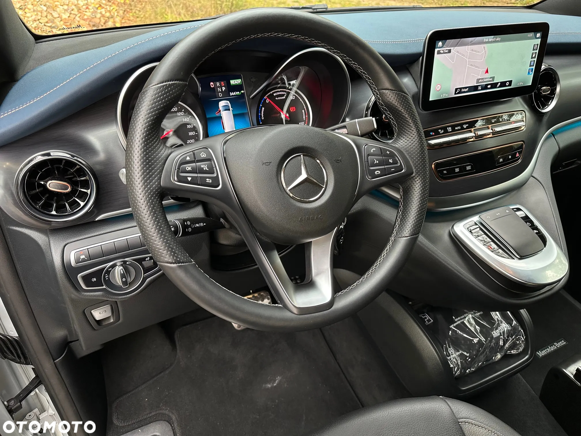 Mercedes-Benz EQV 300 lang - 35