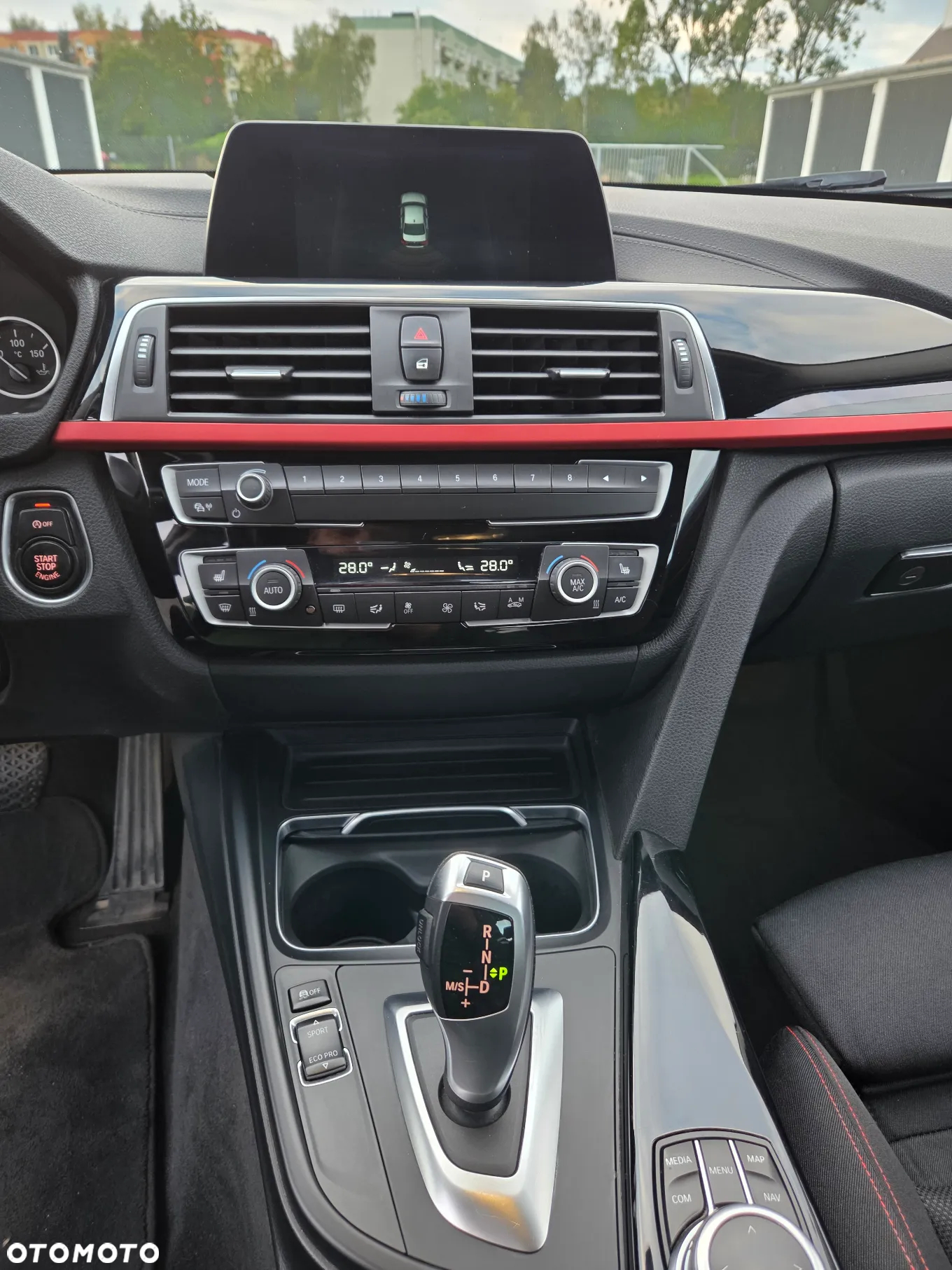 BMW Seria 3 318d Sport Line - 10