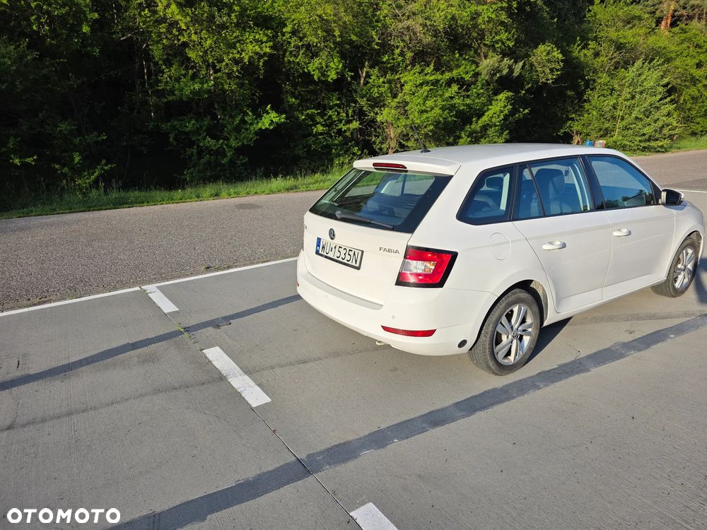 Skoda Fabia - 14