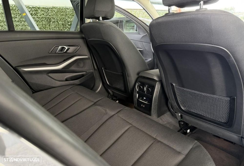 BMW 330 e Corporate Edition Auto - 12