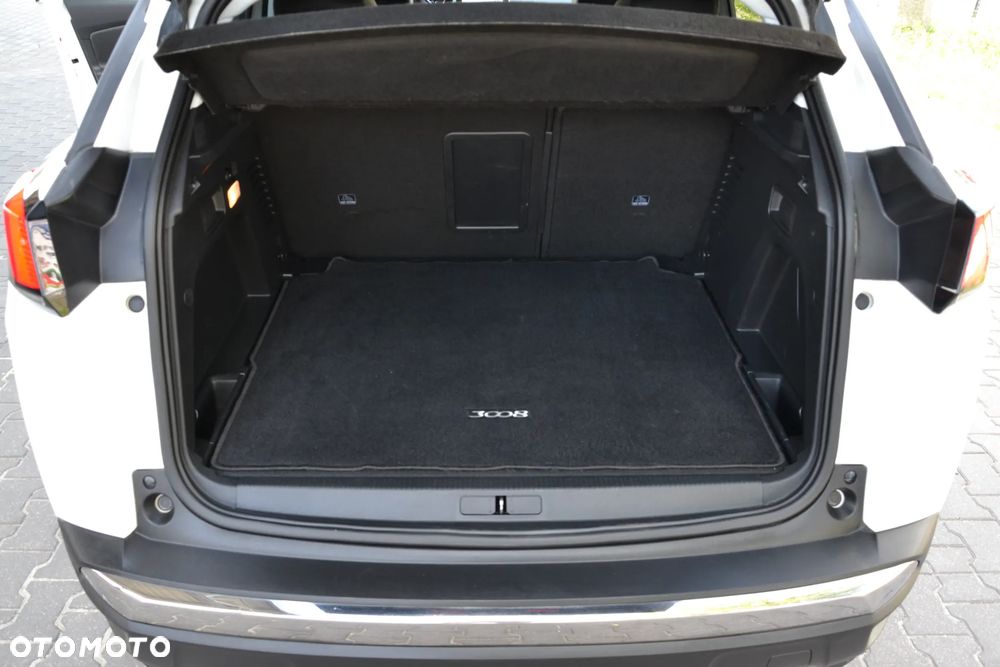 Peugeot 3008 BlueHDi 130 Stop & Start EAT8 Allure - 31