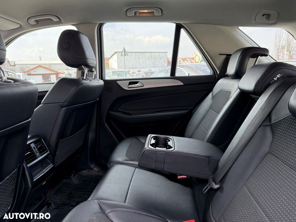 Mercedes-Benz GLE - 23