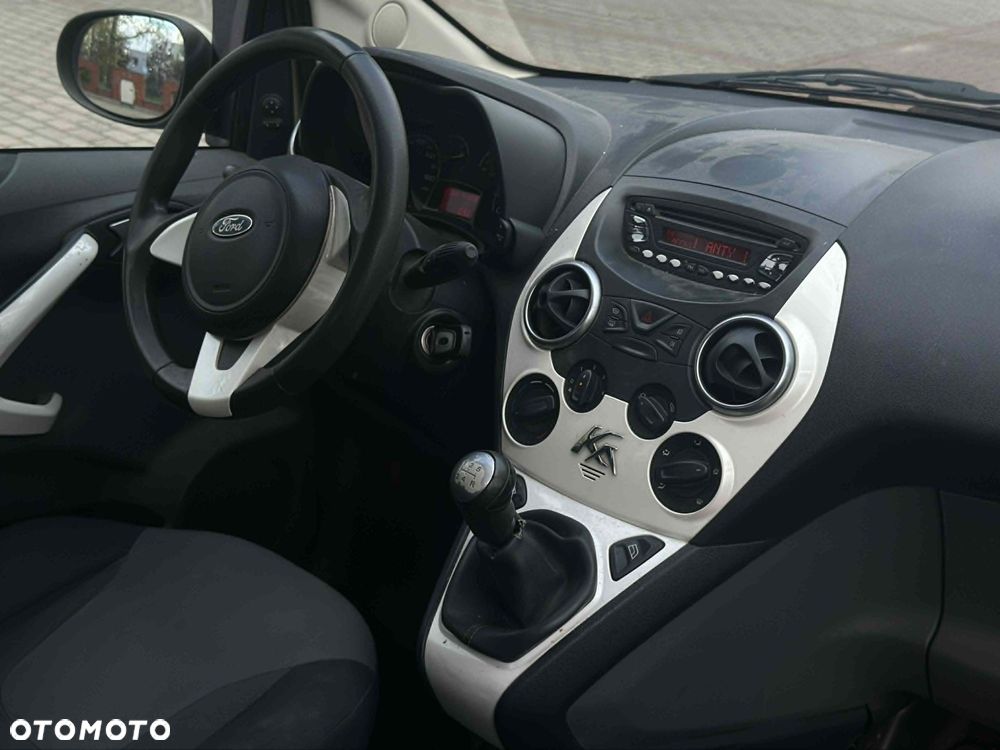Ford KA 1.3 - 8