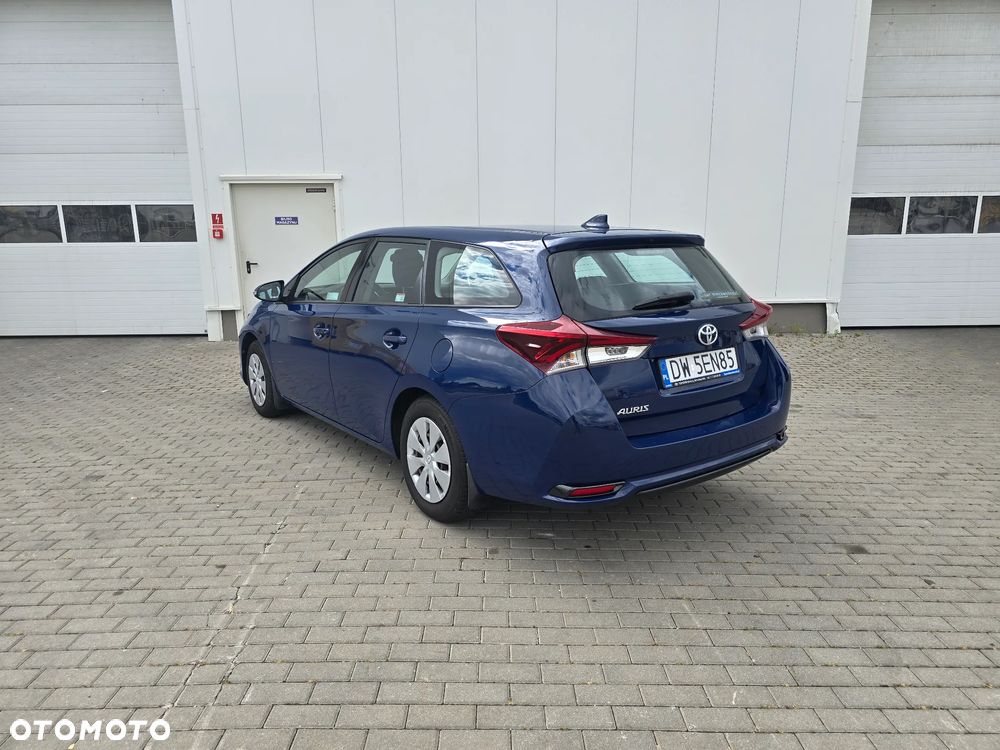 Toyota Auris 1.6 Classic Plus - 7