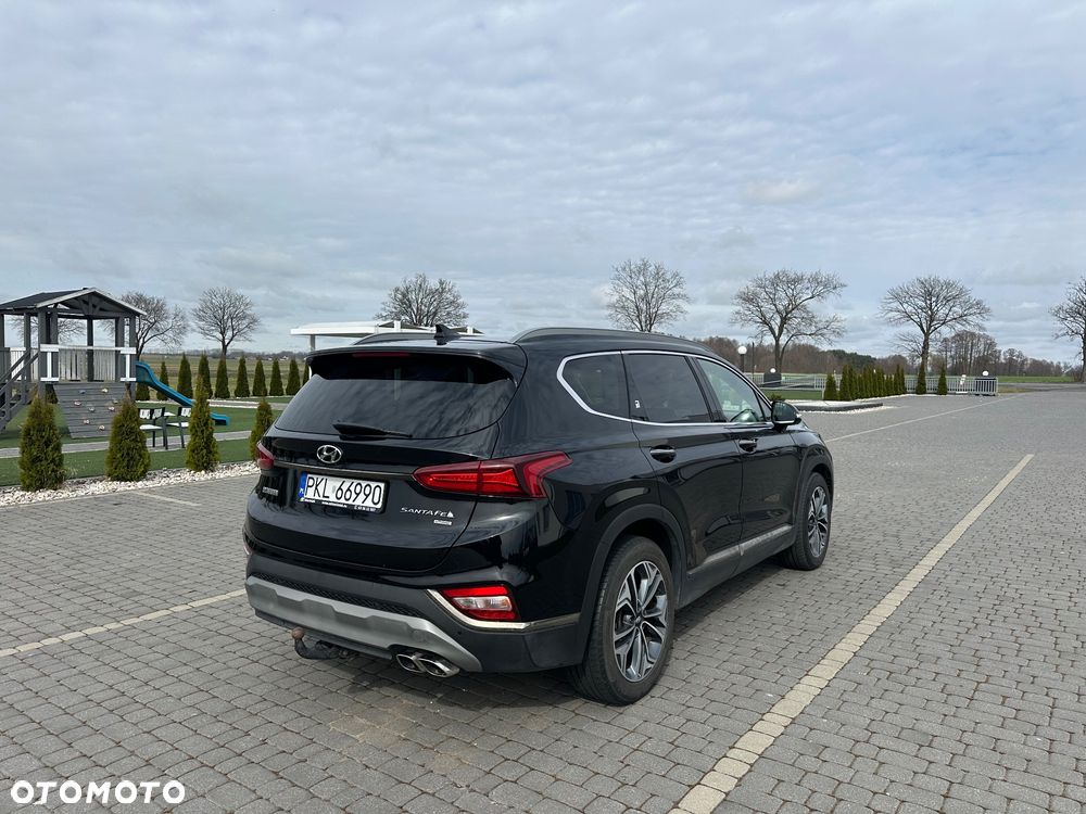 Hyundai Santa Fe - 3