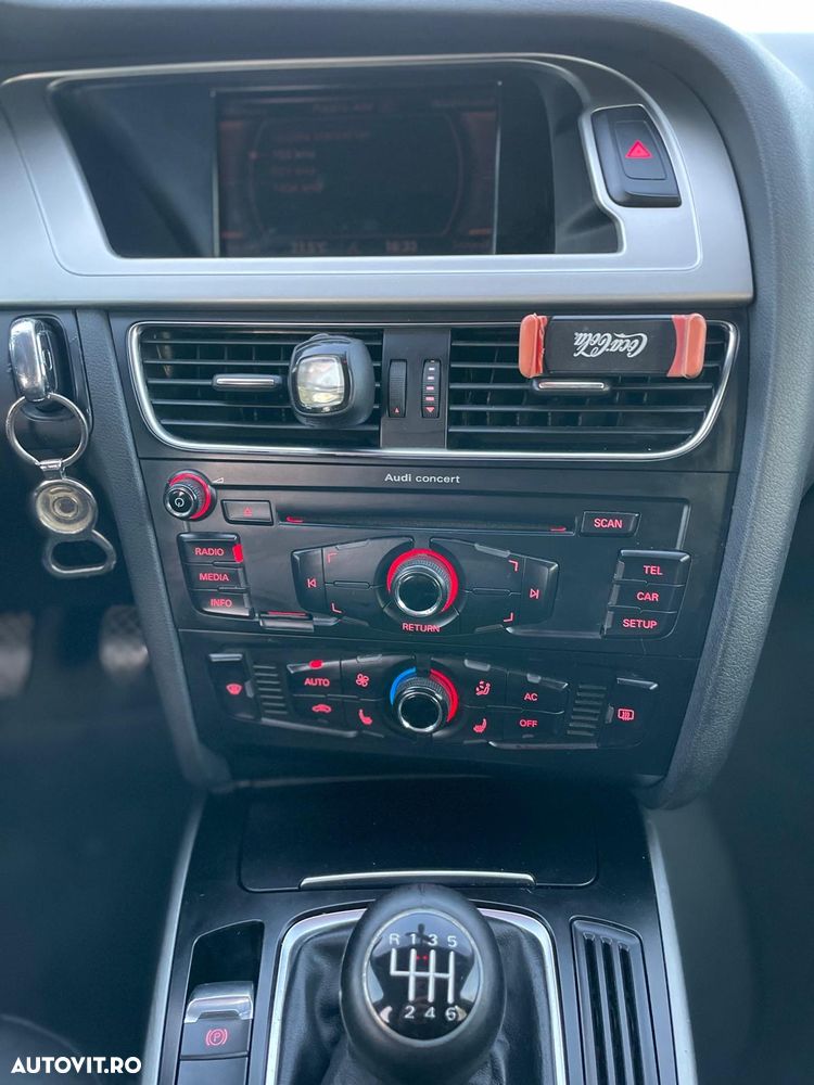 Audi A4 Avant 2.0 TDI DPF - 11