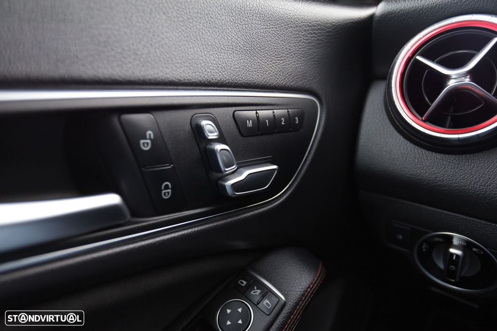 Mercedes-Benz CLA 200 - 18