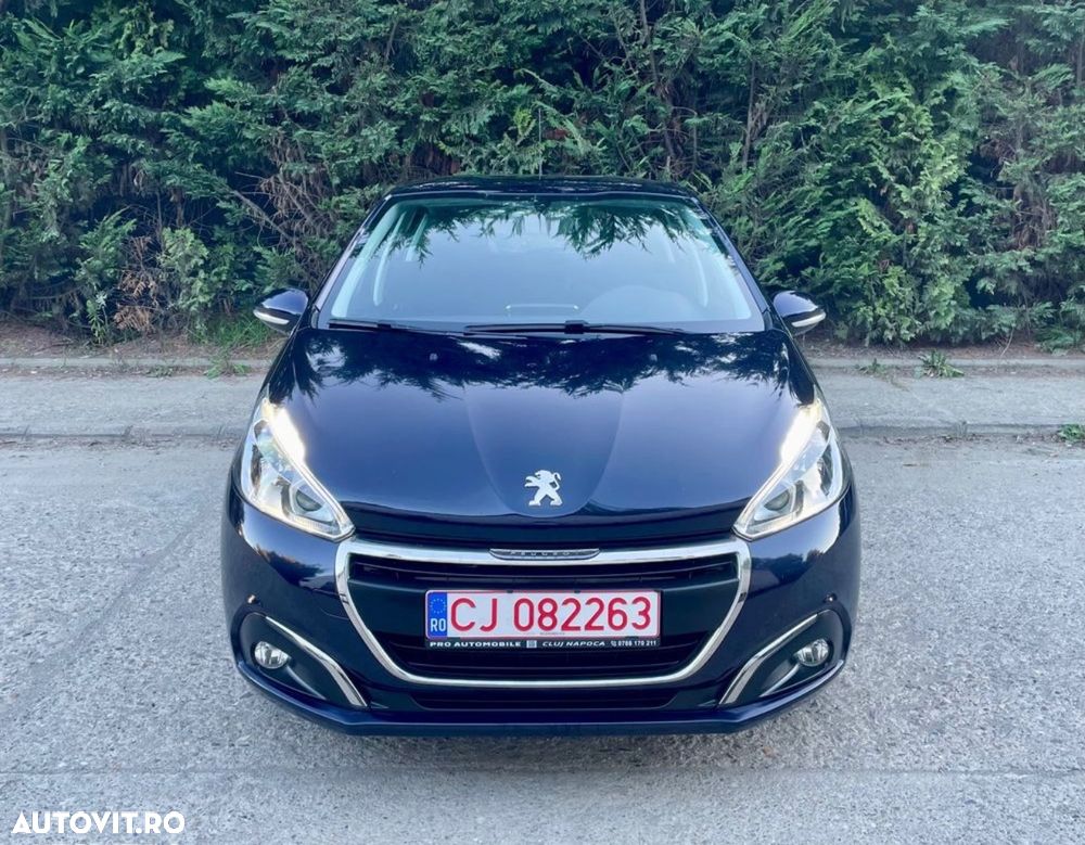 Peugeot 208 PureTech 110 Stop & Start Allure - 21