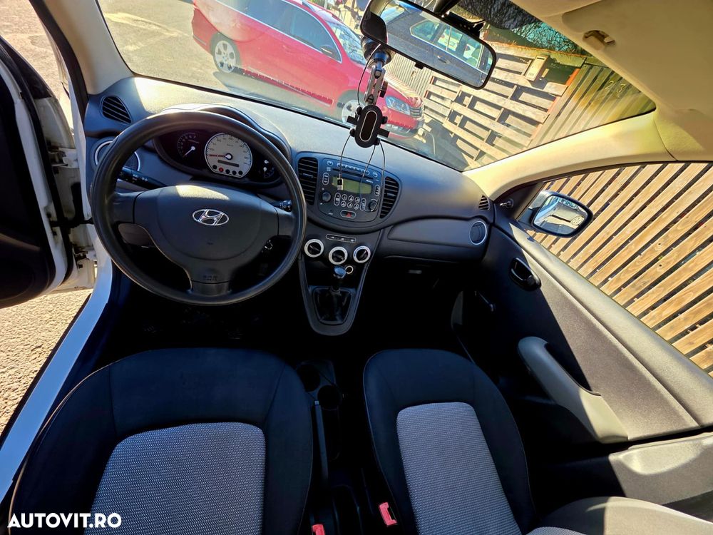 Hyundai i10 1.1 SOHC 5DR GL CLASSIC - 13