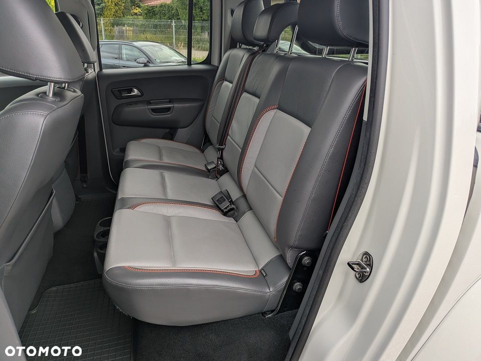 Volkswagen Amarok 2.0 BiTDI Autm Canyon - 31