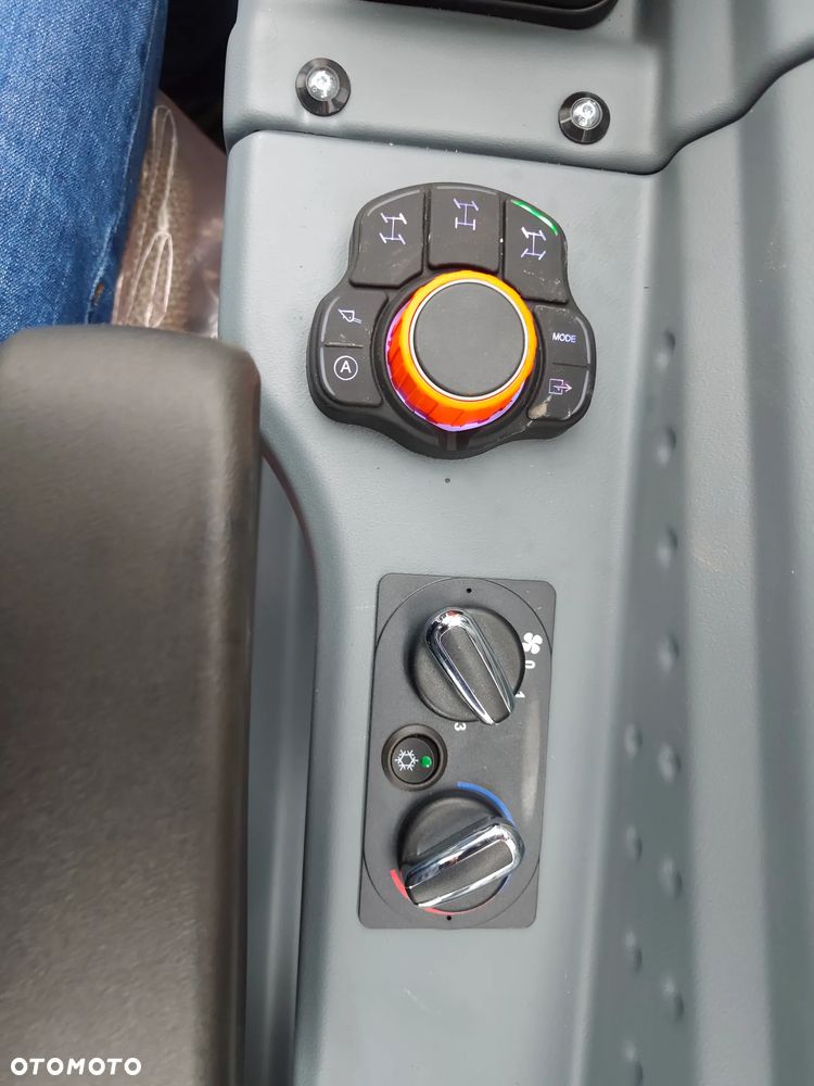 Case IH Farmlift 626 - 12