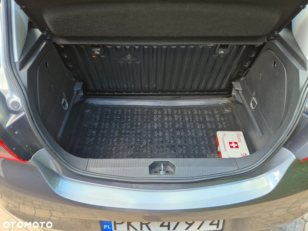 Opel Corsa 1.4 Enjoy - 19