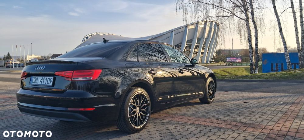 Audi A4 Limousine 2.0 TDI S tronic design - 5