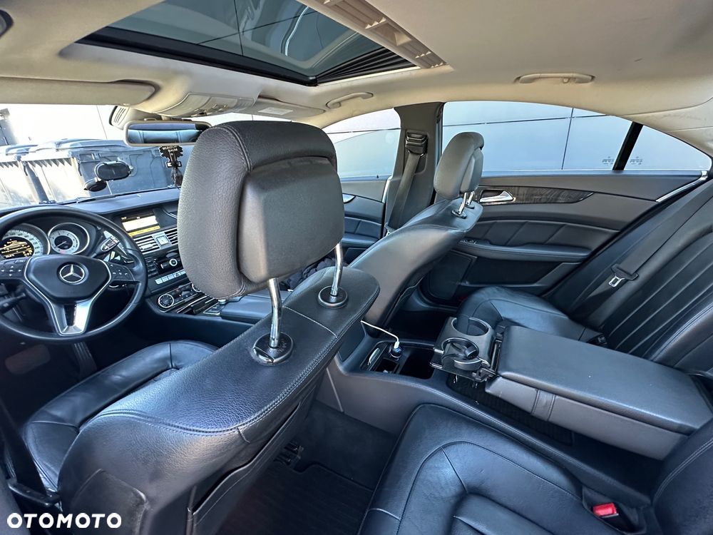 Mercedes-Benz CLS - 13