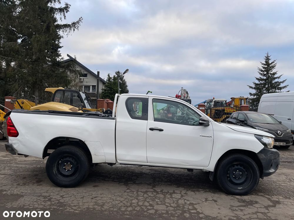 Toyota Hilux 4x4 Double Cab S&S Executive - 2