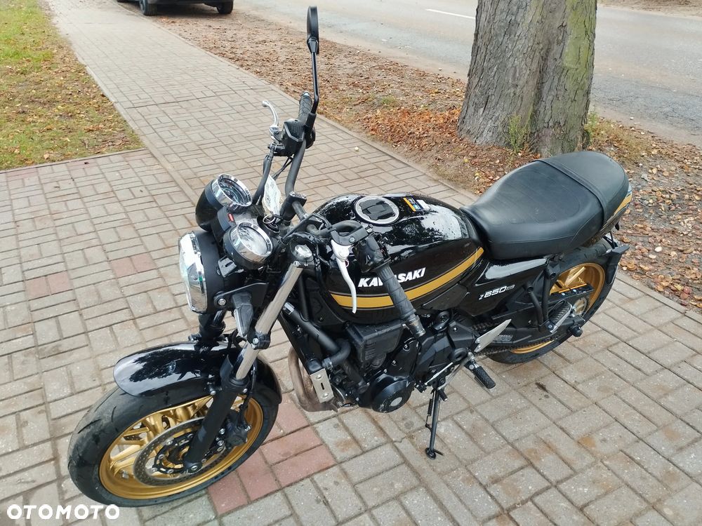 Kawasaki Z 650 RS - 9