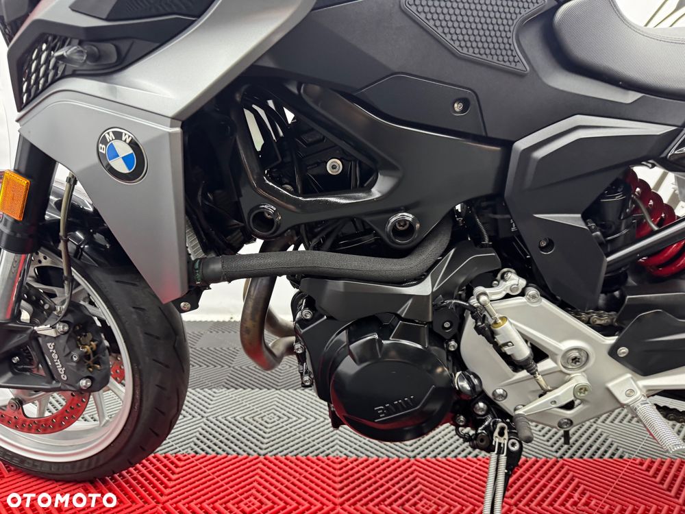 BMW R - 19