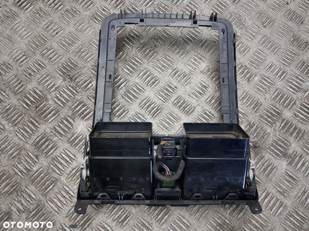 KRATKA NAWIEWU ŚRODKOWA VOLKSWAGEN TOURAN I 1T0919234A 1T1819728B - 3