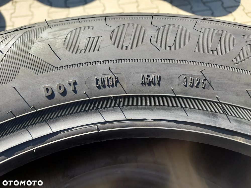 Opony letnie GOODYEAR EfficientGrip Cargo 2 109/107H 215/60 R17C - 6