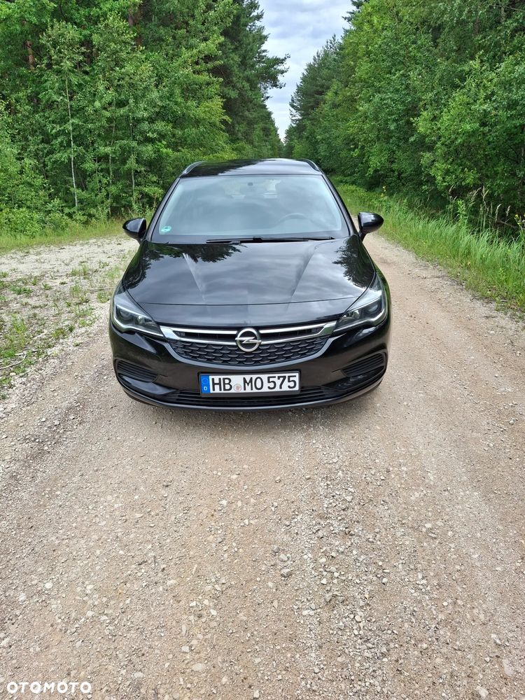 Opel Astra 1.6 CDTI Cosmo - 11