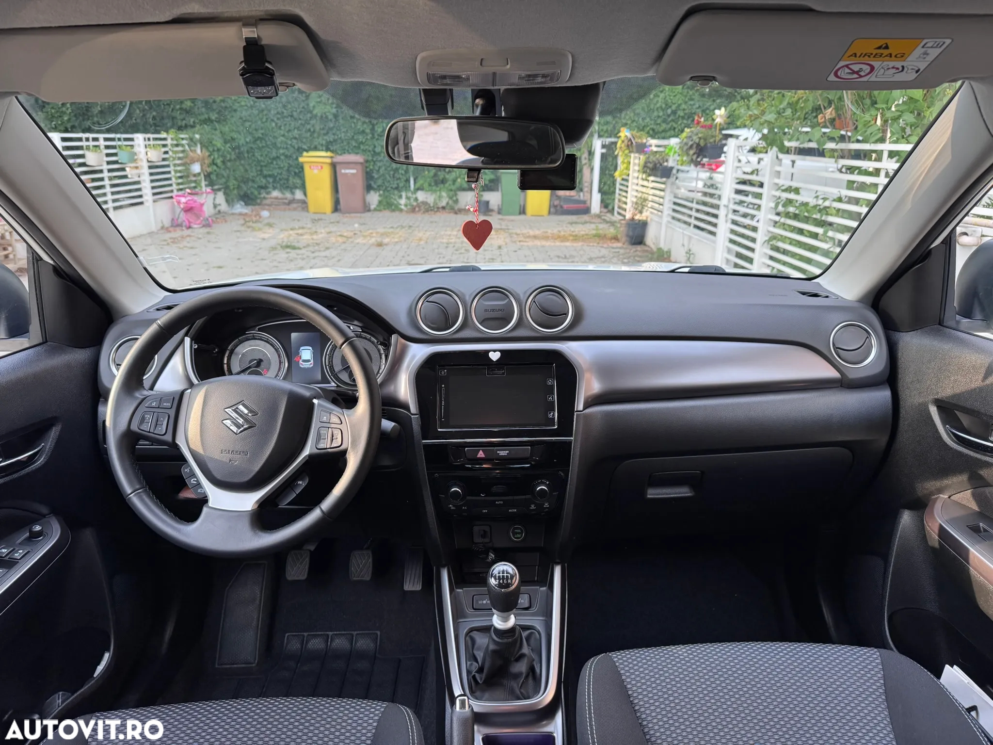 Suzuki Vitara 1.4 Boosterjet MHEV Passion - 9