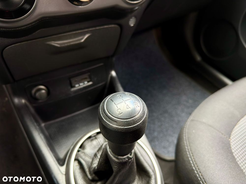 Hyundai i20 1.25 Wersja Jubileuszowa - 39
