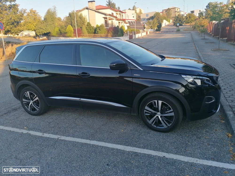 Peugeot 5008 1.5 BlueHDi GT Line EAT8 - 1