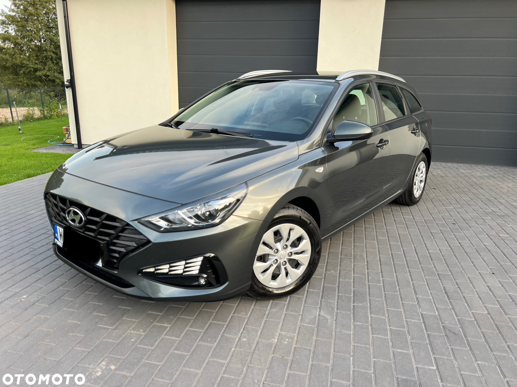 Hyundai i30 1.6 D Classic + - 10